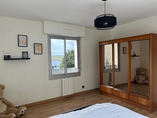 Trés bel appartement de 89 M²à Bressuire avec 2 chambres