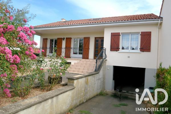 Maison à vendre 7 pièces 103 m² Chauvigny