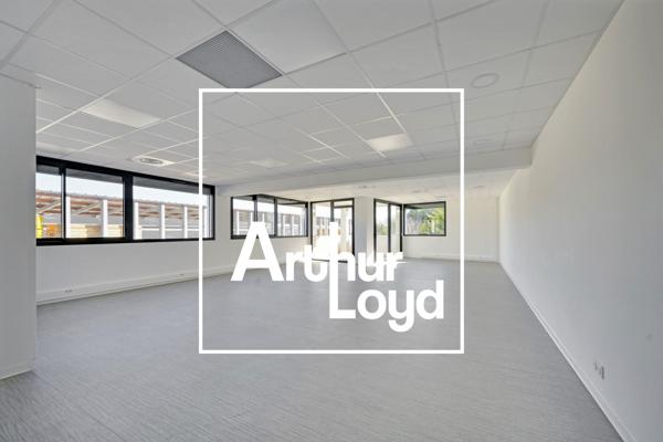 Bureaux à louer à Lattes avec terrasses privatives et parkings inclus