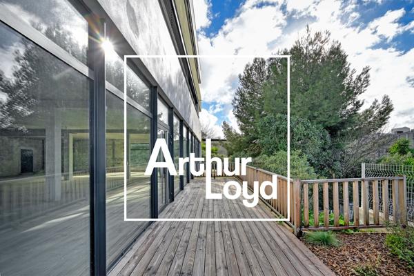 Bureaux à louer à Lattes avec terrasses privatives et parkings inclus