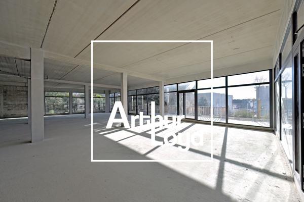 Bureaux à louer à Lattes avec terrasses privatives et parkings inclus