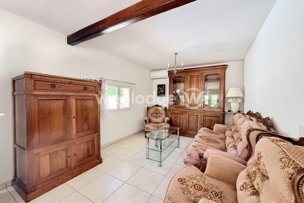 Maison à vendre 9 pièces de 225 m² à Montauroux