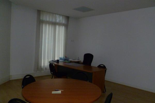 OPPORTUNITE ACHAT HYPER CENTRE NIORT BATIMENT REZ DE CHAUSSE PROCHE DES HALLES