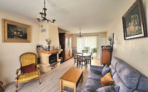 Maison à vendre    6 pièces •  Danizy