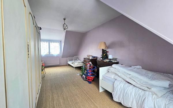 Maison à vendre    6 pièces •  Danizy