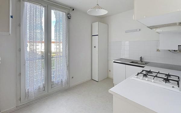 Appartement à vendre    2 pièces • 48 m2 Billère