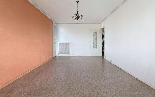 Appartement à vendre    2 pièces • 48 m2 Billère