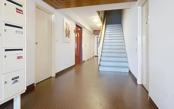 Appartement à vendre    2 pièces • 48 m2 Billère