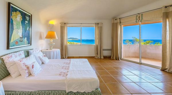 Vente Villa de luxe Porto-Vecchio 10 Pièces 420 m²