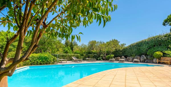 Vente Villa de luxe Porto-Vecchio 10 Pièces 420 m²