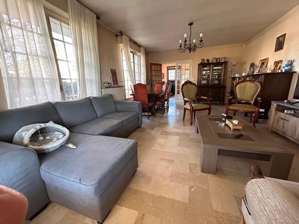 Maison * 8 Pièces * 237 M² * 19250 Meymac * 240 000  €