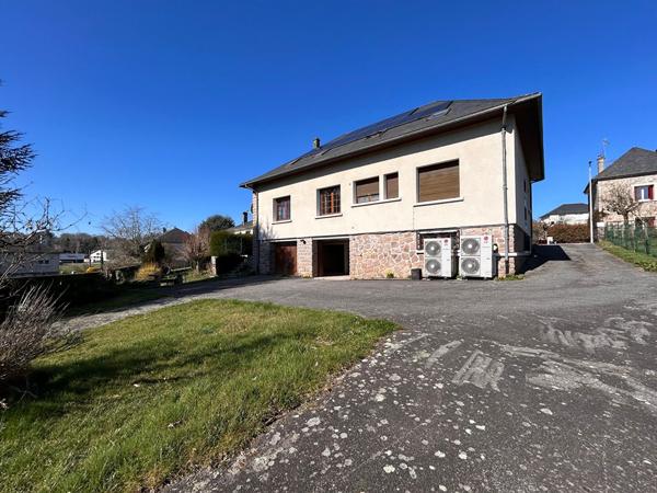 Maison * 8 Pièces * 237 M² * 19250 Meymac * 240 000  €