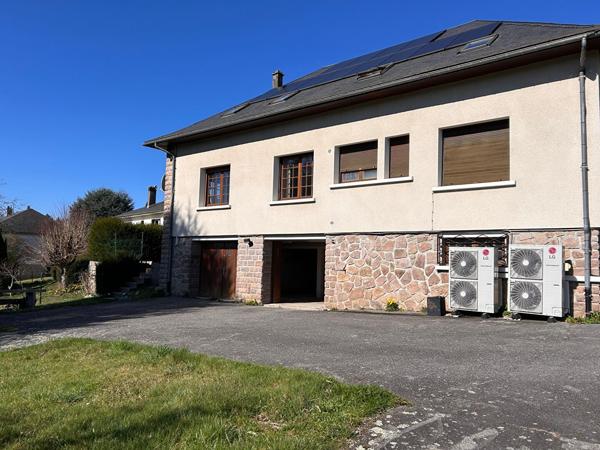 Maison * 8 Pièces * 237 M² * 19250 Meymac * 240 000  €