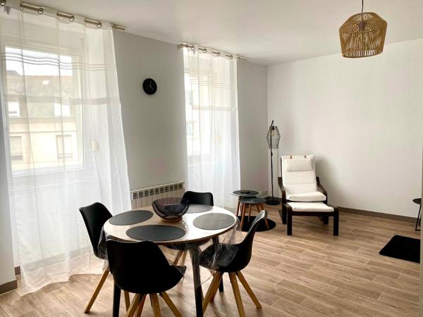 IMMEUBLE 6 appartements loués en meublés / superbe état