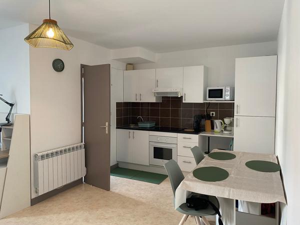 IMMEUBLE 6 appartements loués en meublés / superbe état