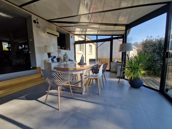 3ch bureau MODERNE et IMPECCABLE terrain garage