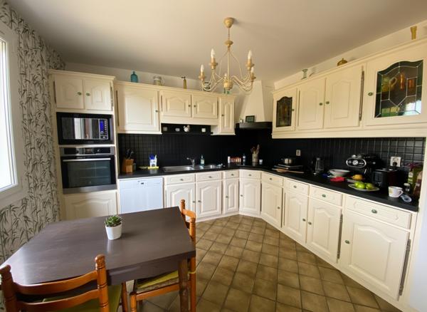 Maison  à vendre à Meaux - 5 pièces, 120 m² sur terrain de 700 m²