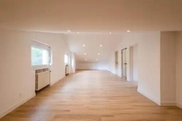 Spacieuse maison indépendante rénovée avec Véranda