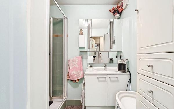 Appartement à vendre    3 pièces • 67,53 m2 Fréjus