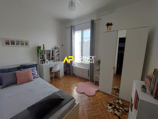 BEZONS _ Maison 5 pièces 100 m2 420 000 € **  - Référence  4538