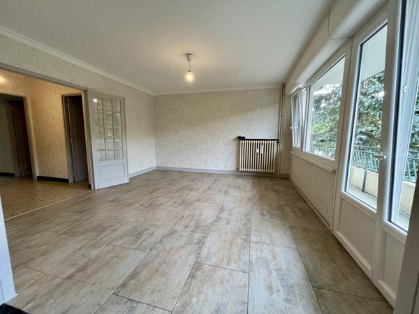 Appartement à vendre 140 400 € Blois 4 p 75 m² DPE D