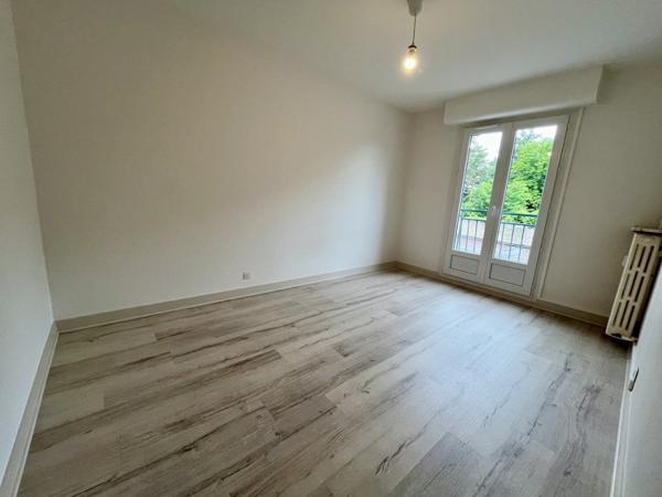 Appartement à vendre 140 400 € Blois 4 p 75 m² DPE D