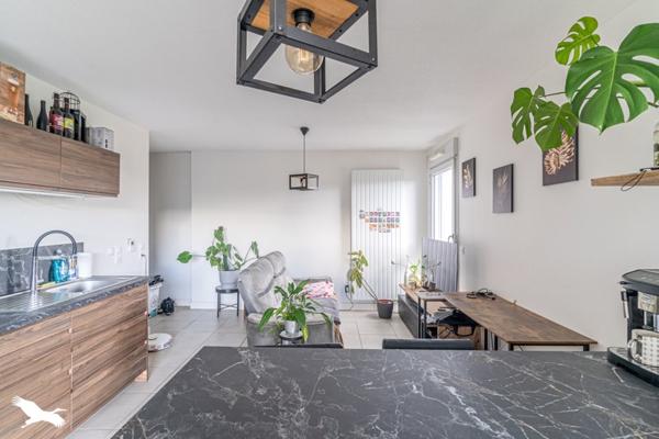 Appartement à vendre |                                       Bègles |                                        2 pièces  |  47 m²