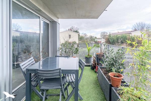 Appartement à vendre |                                       Bègles |                                        2 pièces  |  47 m²