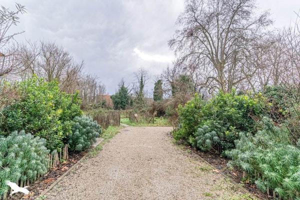 Appartement à vendre |                                       Bègles |                                        2 pièces  |  47 m²