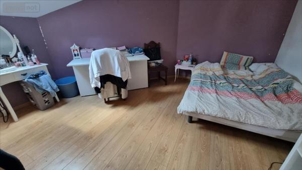 Maison individuelle à vendre à Jonzac en Charente-Maritime (17500), ref : 1857