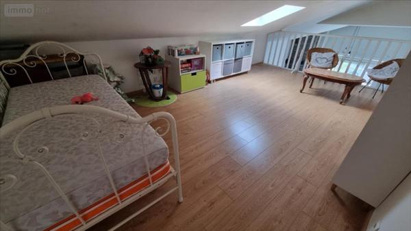 Maison individuelle à vendre à Jonzac en Charente-Maritime (17500), ref : 1857