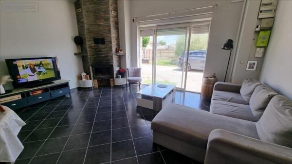 Maison individuelle à vendre à Jonzac en Charente-Maritime (17500), ref : 1857