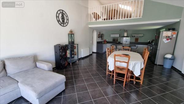 Maison individuelle à vendre à Jonzac en Charente-Maritime (17500), ref : 1857