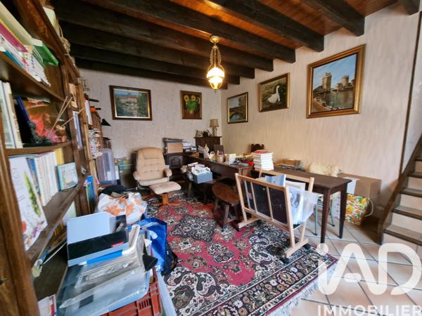 Maison à vendre 8 pièces 230 m² Charroux