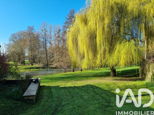 Maison à vendre 8 pièces 230 m² Charroux