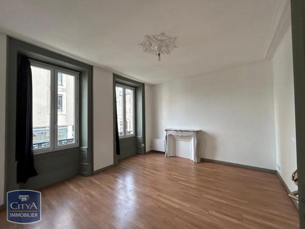 Appartement à louer 2 pièces 41m² Châteauroux (36000)