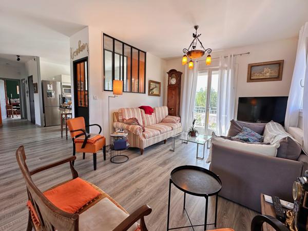 Maison à vendre à Saint-Aigulin (17360) - Charente-Maritime