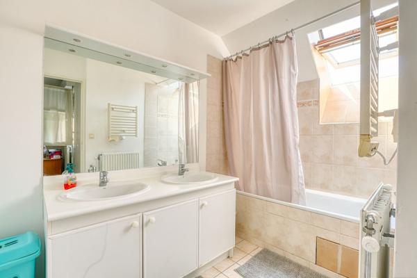 SECTEUR PRISE CERGY - Maison familiale 7 pièces