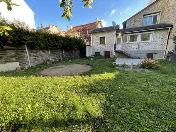 Corbeil-Essonnes (91100) Appartement T2 + Bureau avec Jardin Privatif