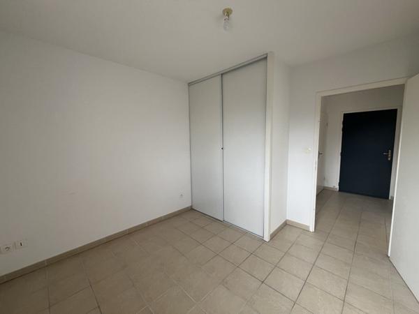 Appartement à louer 595 € CC Blaye 2 p 40 m² DPE C