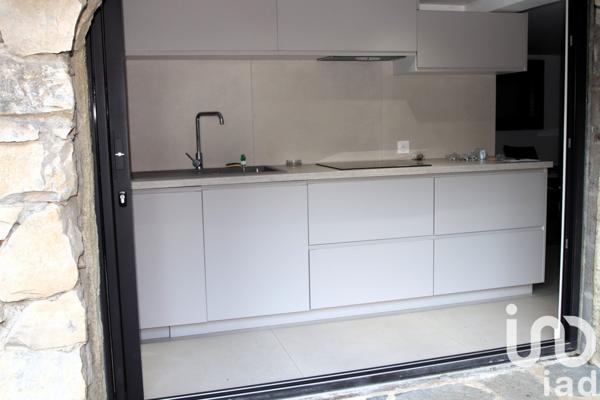 Maison à vendre 6 pièces 235 m² Saint-Mathieu-de-Tréviers