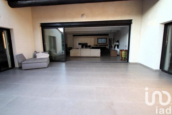 Maison à vendre 6 pièces 235 m² Saint-Mathieu-de-Tréviers