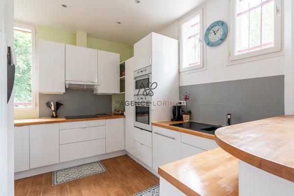 Maison Le Vésinet 5 pièce(s) 103.72 m2 Le vÉsinet Maison Le Vésinet 5 pièce(s) 103.72 m2 Le vÉsinet