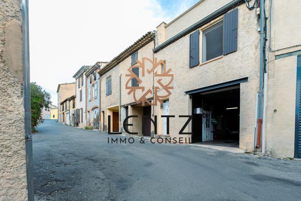 MAISON DE VILLAGE avec Terrasse