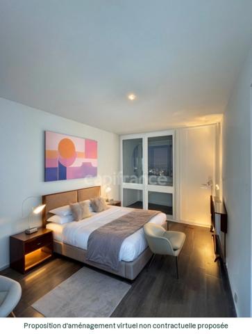 Appartement à vendre, 3 pièces rénovées avec deux Loggias, idéal pour une famille qui aime l'espace ou pour un bel investissement locatif