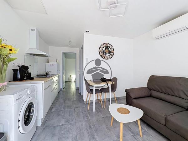 Location                                                      Appartement
                        
                     2 pièces                      25 m2                     à Saint-Quentin