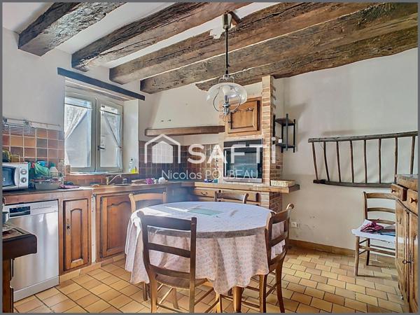 Grande longère et ses dépendances à valoriser !