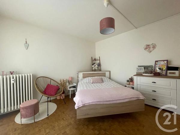 Appartement F4 à vendre  4 pièces - 85,09 m 2   BEAUVAIS  - 60