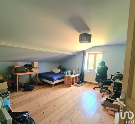 Maison à vendre 5 pièces 157 m² Bourg-Argental