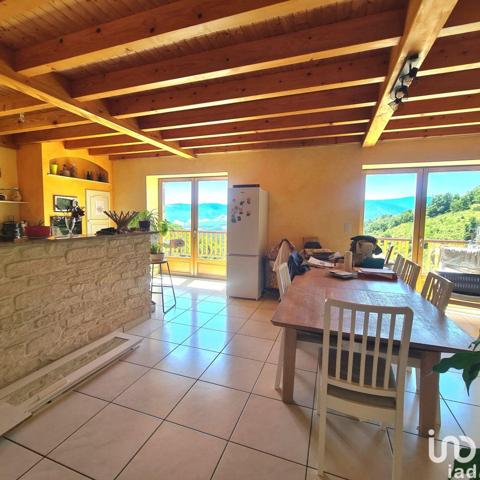 Maison à vendre 5 pièces 157 m² Bourg-Argental